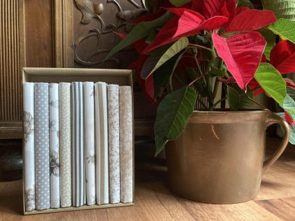 Dárkový šedorůžový šířka