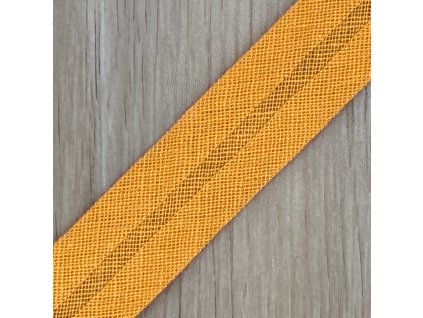 Šikmý proužek oranžový