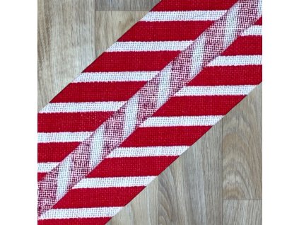 G šikmý proužek červený pruhovaný