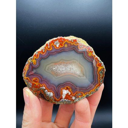 achát - Kerrouchen, Maroko v ruce