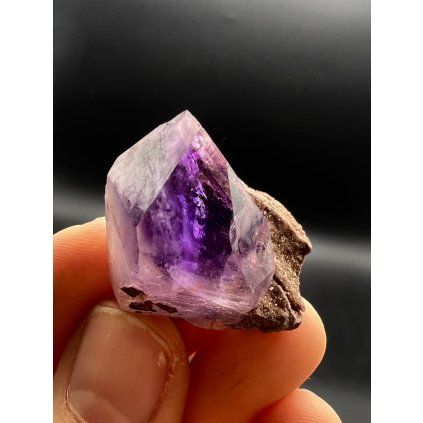 ametystu Bou Oudi rozmery 3 x 2,5 x 2 cm