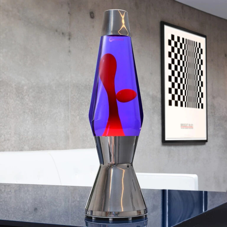Mathmos Astro – původní lávová lampa, jejíž příběh začal v roce 1963.