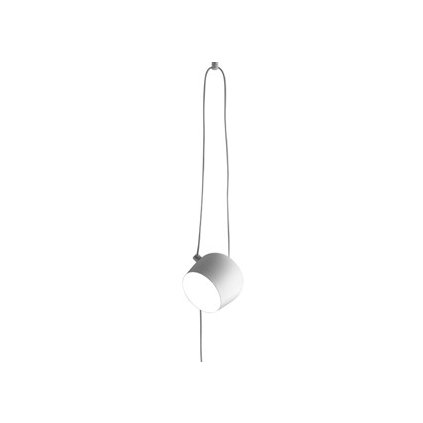 Flos Aim, bílé závěsné svítidlo pro připojení do zásuvky, 16W LED 2700K, prům. 24,3cm