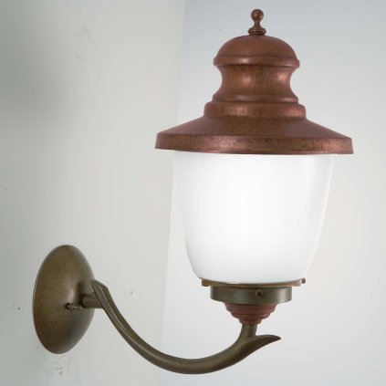 Il Fanale Venezia, venkovní nástěnná lampa, 1x57W E27, mosaz/měď, bílé sklo, výška 49cm, IP44
