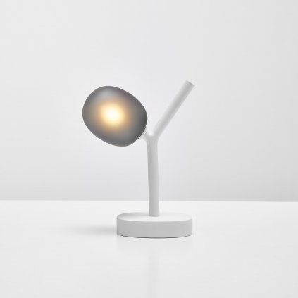 Brokis Ivy table battery, stolní lampička z foukaného skla s baterií, šedé kouřové sklo/bílá, 1x1,2W LED G4, výška 28,3cm