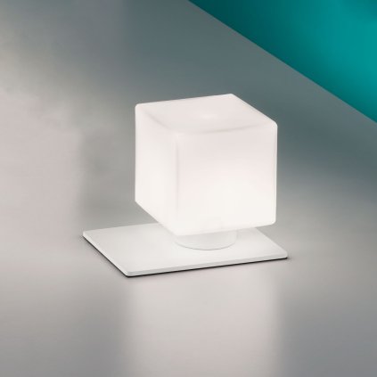 Fabas Zara, dotyková stolní lampa ve tvaru kostky bílý kov/mléčné sklo, 1xG9 33W, výška 13cm