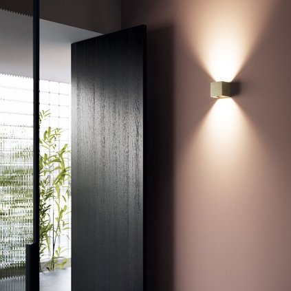 Lodes Laser, nástěnné svítidlo se svícením nahoru-dolu, 15W LED 2700K stmívatelné, champagne, 10x10x10cm