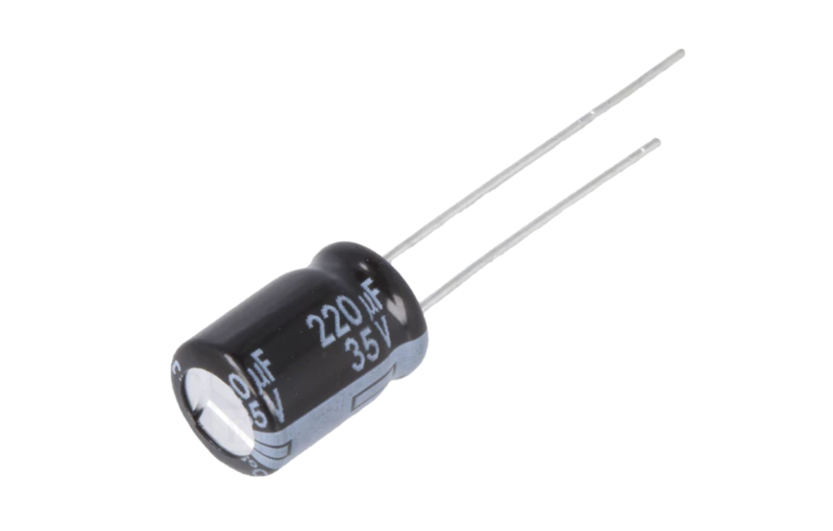 Panasonic Kondenzátor 220uF/35V low ESR