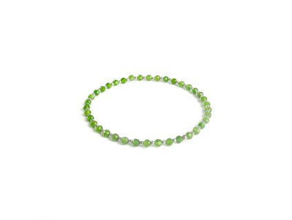 Diopsidový náramek se stříbrnými kuličkami