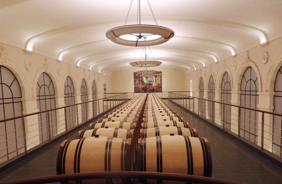 Víno zraje v neobvyklém prostoru ...