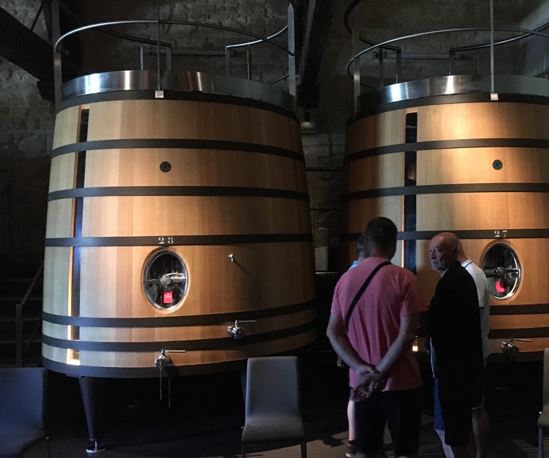 brane-cantenac-henri-lurton-7deci-vats-wood