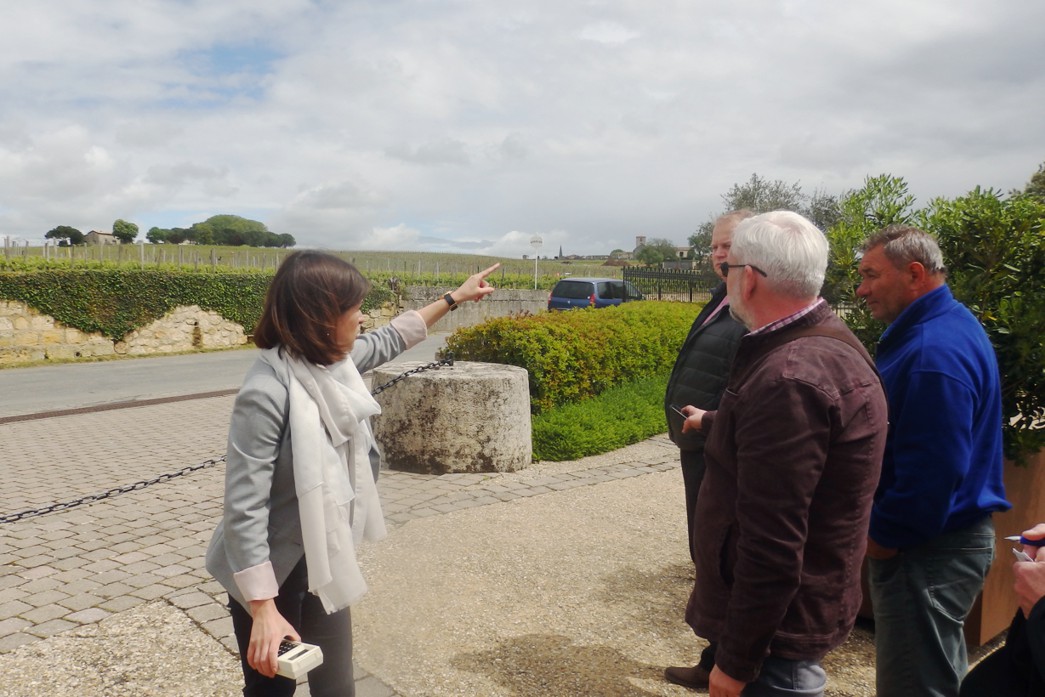 chateau-angelus-st-emilion-outside-7deci