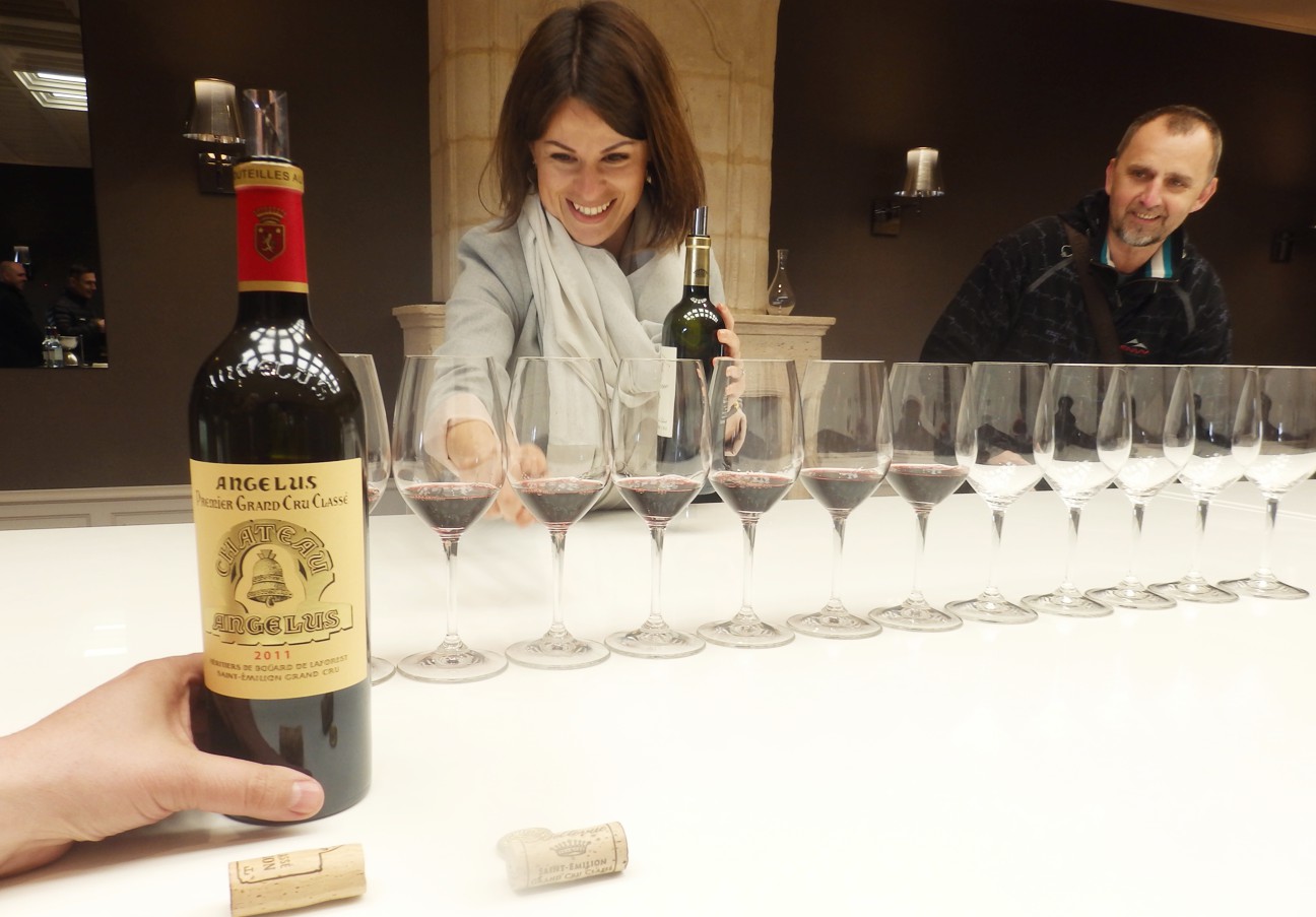 chateau-angelus-tasting-Anna-Tkachenko-Marie-7deci