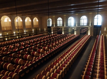 chateau-montrose-barrel-room-7deci-st-estephe