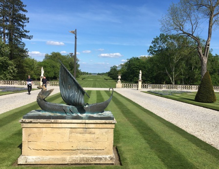 Chateau-Beychevelle-Saint-Julien-garden-7deci