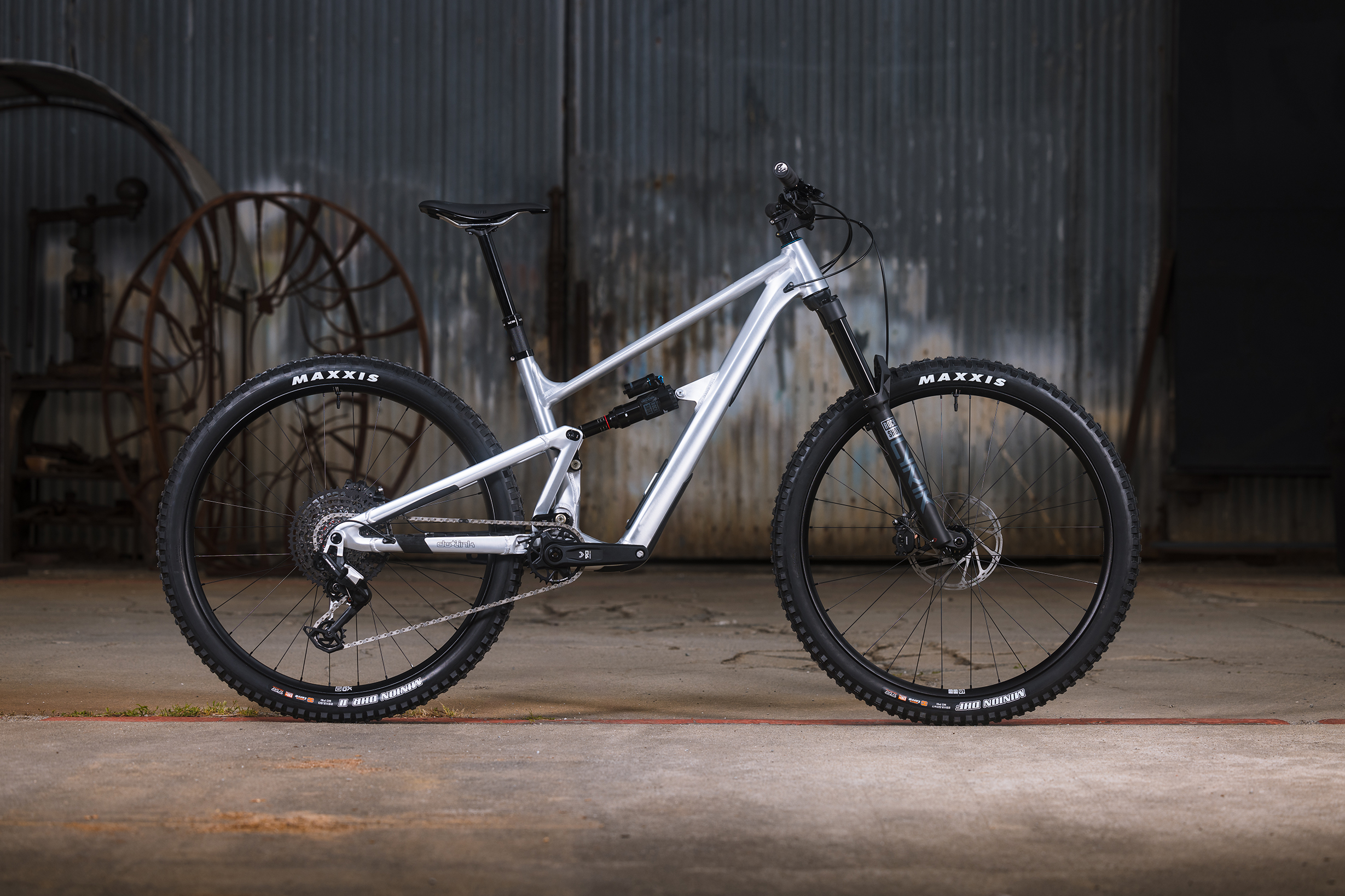 Ibis Ripmo AF trail riding