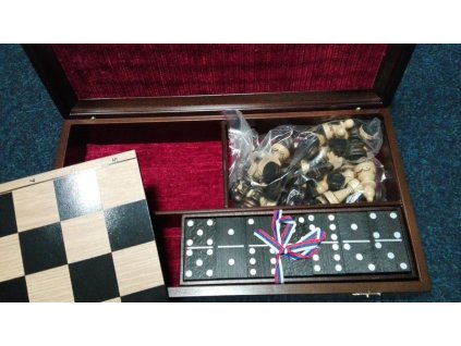 Šachová souprava + domino