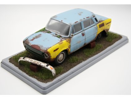 Škoda 100L patina 1/24