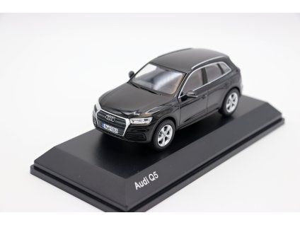 Audi Q5, Dealer Models 1/43