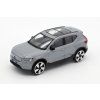 Volvo XC40 stříbrné