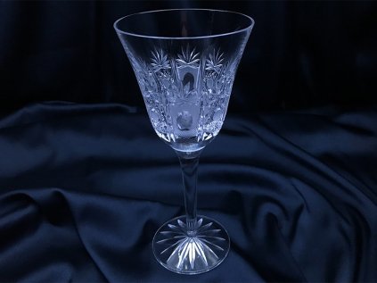 Krištáľové poháre na víno 220 ml