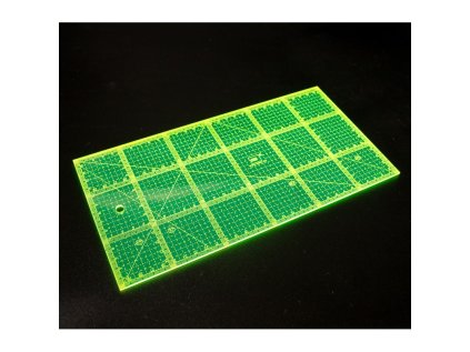 patchworkove pravitko 15x30cm