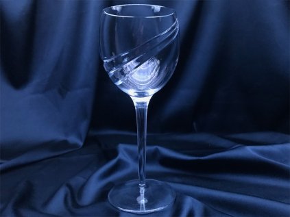 Krištáľové poháre na víno 370 ml