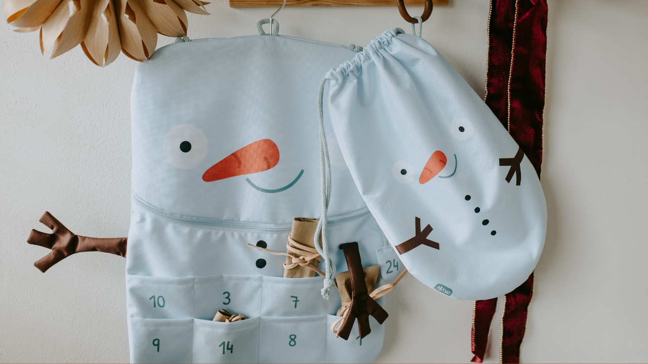 Co letos nadělit do adventních kapsiček?
