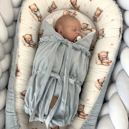 Šnurovacia zavinovačka pre chlapčeka - Modrý medvedík