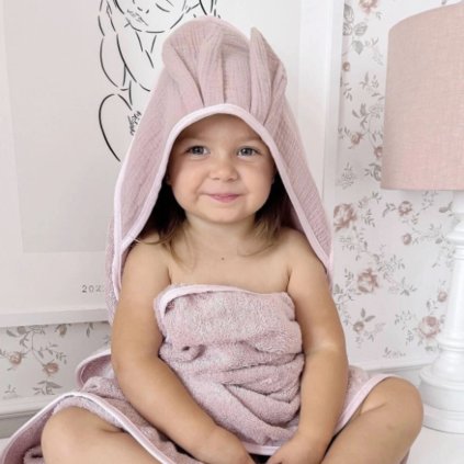 Detská bambusová osuška s uškami - Staroružová 100cm x 100cm
