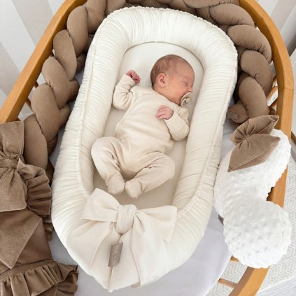 Hniezdo pre bábätko - Krémová