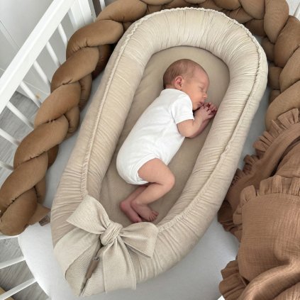 Hniezdo pre dievčatko - Béžové