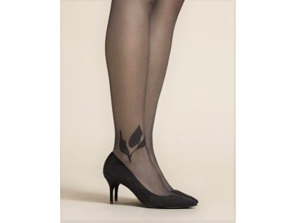 Čierne pančuchové nohavice s čiernym vzorom listov na kotníku jednej nohy. Bez zosilneného sedu a bez zosilnených špičiek. vzorované, priehľadné, extravagantné