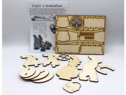 Zaječí rodina s trakařem