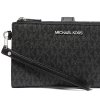 Michael Kors Peněženka Jet Set Travel Double Zip Wristlet Black Silver323
