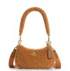 COACH Kabelka Teri Mini Crossbody Bag In Shearling Gold Dark Natural Honey Brown