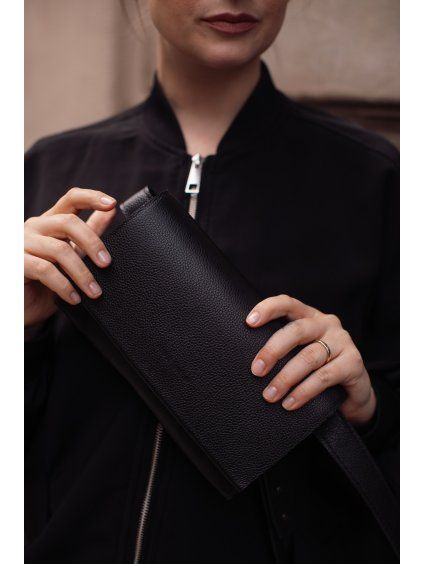 black textured
