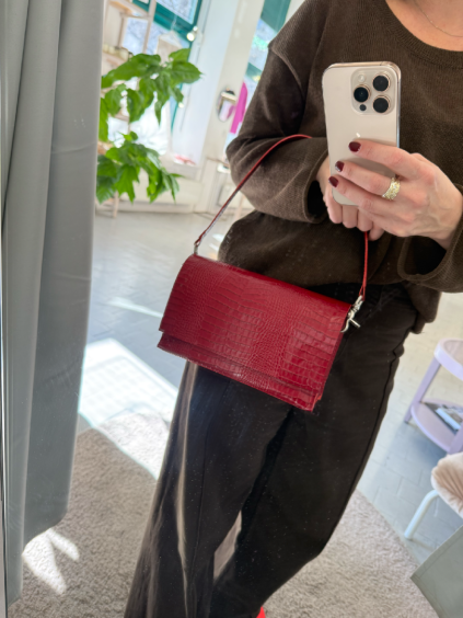 red croco
