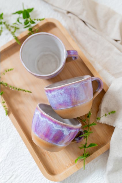 Ručně vyrobený buclatý kalíšek na kávu s ouškem - Červánkový -UVNITŘ FIALOVÝ(150-170 ml) - II.jakost