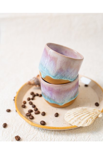 Ručně vyrobený kalíšek na kávu - Borůvka (150-170 ml)