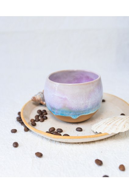 Ručně vyrobený kulatý kalíšek - Borůvka (330 ml)