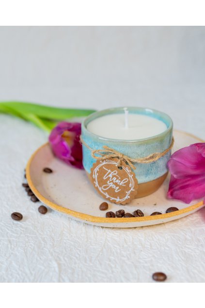 Ručně odlévaná sójová svíčka v keramickém kalíšku - Amazonit (150-170 ml)