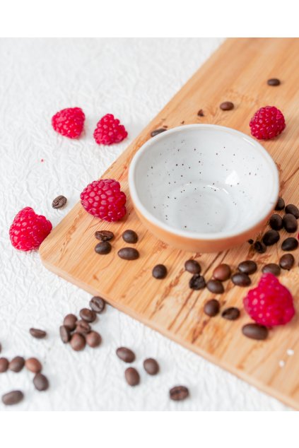 Ručně  vyrobená mini mistička - Křepelka