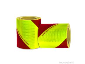 Reflexní  prizmatická folie žluto-červené šrafování, 140mm
