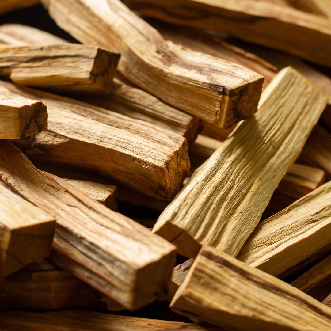 PALO SANTO