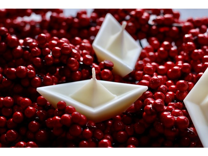 Sójová svíčka: Plovoucí lodička  Rozsviťte si kousek štěstí