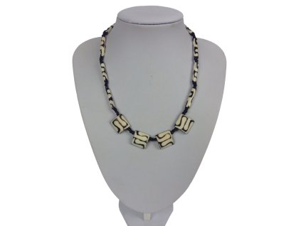 damsky-nahrdelnik-z-kosti-a-sklenych-koralku-africky styl