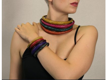 kozeny-sprek-nahrdelnik-rucne-pleteny-boho-styl