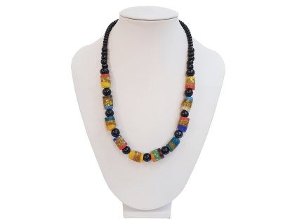 kumasi-africky-nahrdelnik-upcyklovane-koralky-krobo