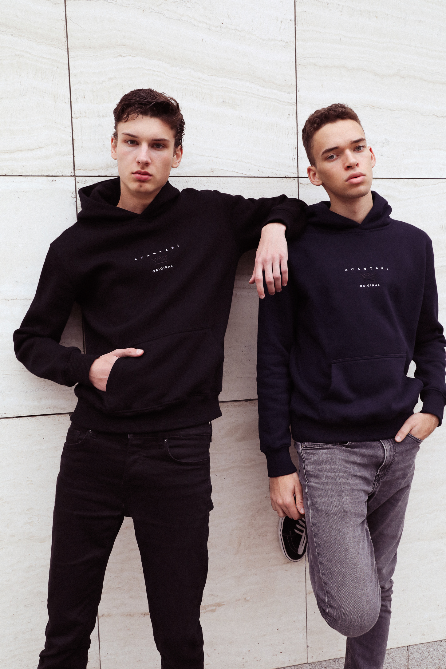 ACANTARI ORNATE mikina